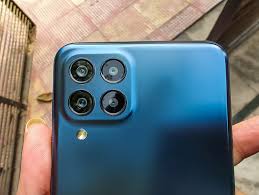 Samsung Galaxy M33 5G Review: A mid ...