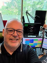 Someone will win £1,000 later, will it be you? Join Jon Jules and I