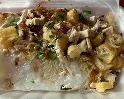 Bubur ayam kuning merupakan menu khas untuk makan pagi orang indonesia yang sangat legendaris. Bubur Ayam Gaul Bsd Tangerang Lengkap Menu Terbaru Jam Buka No Telepon Alamat Dengan Peta