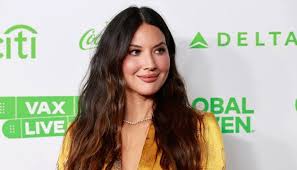 She was also a correspondent on the daily show with jon stewart from 2010 to 2011. Olivia Munn Reveals Secret To Beating Depressive Slump