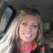 Laura Crownover's Instagram, Twitter & Facebook