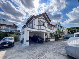 FOR LEASE HOUSE AND LOT IN TANAUAN CITY, BATANGAS