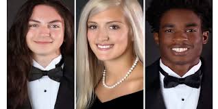 SENIOR PHOTOS: Paxton High School