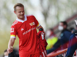 Lukáš hrádecký or as the whole ffs team interview @hradeckylukas about his club career that led him wir verlosen ein echtes unikat: Em Kader Finnland Mit Zwei Bundesligaprofis