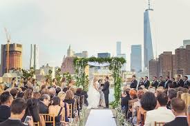 Picture yourself at the center of times square just after the sun sets, with the dazzling billboards blinking bright and famous yellow taxi cabs zipping past. How Much Does It Cost To Get Married In Nyc