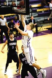 College basketball: Loras hits 40 free throws to outlast Rockford