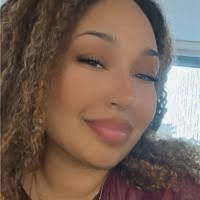 Julissa Dejesus's Instagram, Twitter & Facebook