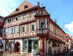 seligenstadt haus zum einhard european architecture medieval houses timber house