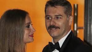 Ποζάρει με μπικίνι στον φακό του αλέξανδρου μπουρδούμη. Lena Drosakh Star Gr