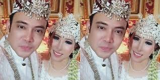 Aktor rio reifan saat ditemui usai menerima penghargaan dari muri (museum rekor indonesia) di kantor. Baru Diputus Cerai Dari Rio Reifan Henny Mona Langsung Nikah Dengan Sandy Tumiwa Untuk Hindari Fitnah Kapanlagi Com