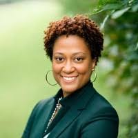 Leah Bryan's Instagram, Twitter & Facebook