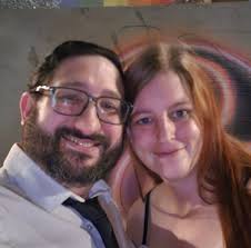 What is a good commander for a mono-green deck?