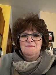 Introduction and Photo Sharing in Multiple Sclerosis Community