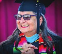 Latinx Grad Program 2023.indd