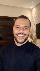 o problema não é o que você está fazendo, talvez é o que está deixando de  fazer! 👇🏻 Resolver problemas não é agir no impulso. Não é fazer qualquer  coisa. É fazer