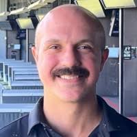 90+ profils pour “Calabrese”