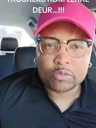 #fyp #cumminsofniks#jakebrake #truckerforlife  #SAMA28#sluimvaniaarde@slaghuis 3 litre 😅🤣😁