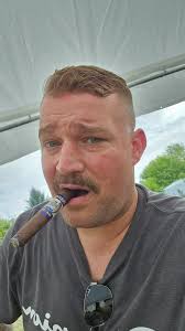 Enjoying a Perdomo Lot 23 Maduro