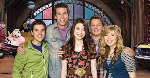 The revival is slated to premiere on the service this summer. Miranda Cosgrove Reveals First Look At Icarly Revival