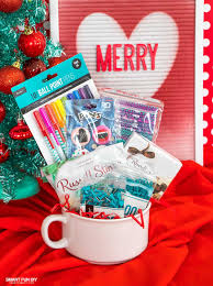 6 Secret Santa Gift Ideas For Under 20 Smart Fun Diy Funny Secret Santa Gifts Best Secret Santa Gifts Santa Gifts