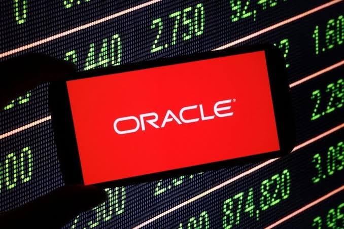 Oracle Stock Showing Bottoming Signs as Earnings Loom - Oracle (NYSE:ORCL)  - Benzinga