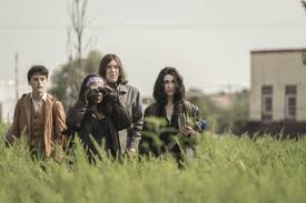 Uk fans will likely be able to view the episode a day later on monday 23rd august on fox. How The Walking Dead World Beyond Finale Sets Up Better Season 2