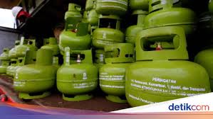 Waspada gas elpiji oplosan, pelaku raih keuntungan. Harga Elpiji 3 Kg Naik Jadi Rp 35 000 Eits Tunggu Dulu