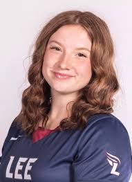 Maddi Carr's Instagram, Twitter & Facebook