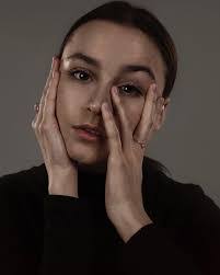 Ella Mcmanus's Instagram, Twitter & Facebook