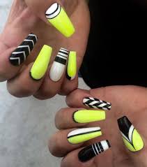 Yellow And Black Acrylic Nail Designs Instagram Photo By Ana Karpova Jun 20 2016 At 9 01pm Utc Yellow Nail Art Yellow Nails Neon Nail Art
