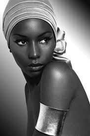 Pin On Women Of Color Portraits Lifestyle Fashion Photography