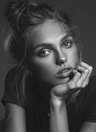 Pin By Emma Cline On B W Portrait Black And White Portraits Portrait Photography