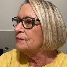 Anna Mancinelli's Instagram, Twitter & Facebook