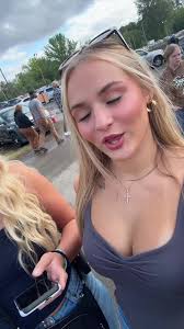 Sienna Black (@sienna.b28)