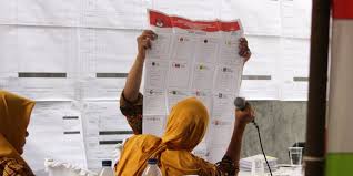 Indonesia menganut sistem demokrasi pancasila, yang berbeda dengan sistem negara lain. Mengenal Istilah Demokrasi Pengertian Sejarah Bentuk Prinsip Dan Ciri Ciri Dream Co Id