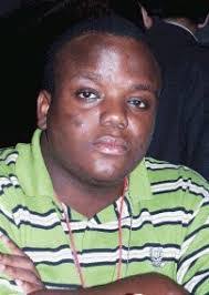 Vanessa Canavan's Instagram, Twitter & Facebook