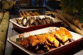 Apart from that, facebook and instagram fans can even stand a chance to win a dinner buffet for 4 and a night's stay in a deluxe room for 2 when you post a picture of your favourite raya dish cooked. Pullman Miri Waterfront Ramadhan Buffet Miri City Sharing