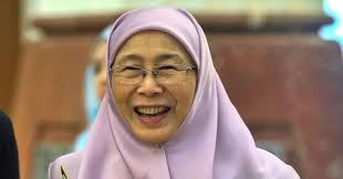 Born 3 december 1952) is a malaysian politician who served as the 12th deputy prime minister and minister of women, family and community development in the pakatan harapan (ph). Dr Wan Azizah Launches Suri Incentive Epf Contribution For Housewives