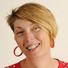 Melanie Ball's Instagram, Twitter & Facebook