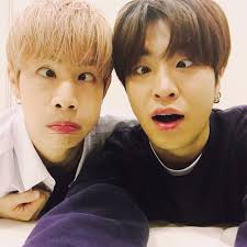 When youngjae was asked about it, he teased fans about 'spilling details' Jbmtjr Jsyjbbyk On Instagram ãããããããã Got7 Meme Youngjae Got7 Funny