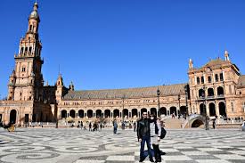 Qual è il modo migliore per vedere piazza di spagna? Cosa Vedere A Siviglia Plaza De Espana E Real Alcazar L Emozione Di Un Viaggio