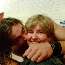 Drew McIntyre with his family ❤