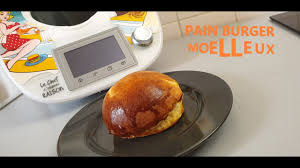Particulier pour les consignes de sécurité très bonne sauce parfaite également pour accompagner les petits légumes sauce burger maison appelée aussi sauce à hamburger pour le gentil commentaire j'ai deja de très bonnes sauces d'accompagnement sur mon. Pain Burger Moelleux Au Thermomix Recette Express Youtube