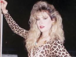 إنها الفنانة بثينة رشوان بمناسبة ذكري ميلادها. Ø¨Ø«ÙŠÙ†Ø© Ø±Ø´ÙˆØ§Ù† Ø¹ÙŠÙ†