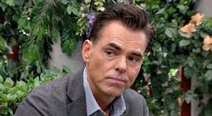 Cloud's interaction with a choco chick in Final Fantasy VII