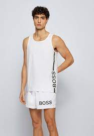 And if your boss starts foaming at the mouth if you arrive a moment after 8 am, plan to get there at. Boss Top Natural Weiss Zalando De