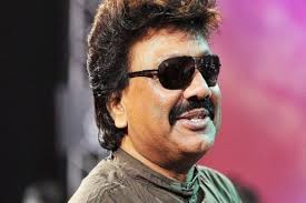 Men at work and '90s bollywood music. Shravan Rathod Of Nadeem Shravan Duo Dies At 66 From Covid 19 Complications Entertainment News Firstpost