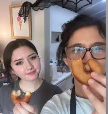 What's your vibe? 💛🧡💜Cherries, apples, or pumpkin? Whatever it is, we  got you! Delicious fresh from scratch… 3 to 7pm downtown Elgin!!!  #veganbakery #kanecounty #vegandonuts #chicagovegan