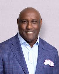 Now in its third year, the Hilltopper Excellence Awards recognized nine  esteemed alumni and dedicated benefactors of WKU as part of Homecoming  festivities. “These honorees personify what it means to be a