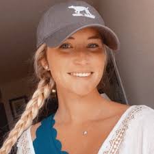 Jennifer Summerall's Instagram, Twitter & Facebook